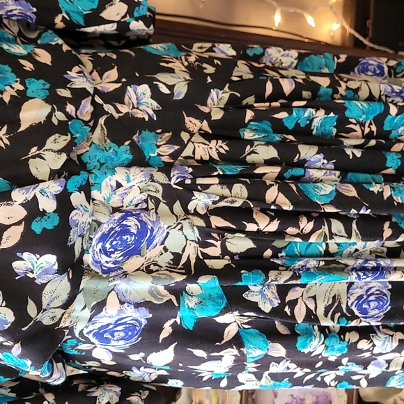 Vintage 1980s Floral Cottagecore Midi Dress - Picture 7 of 10